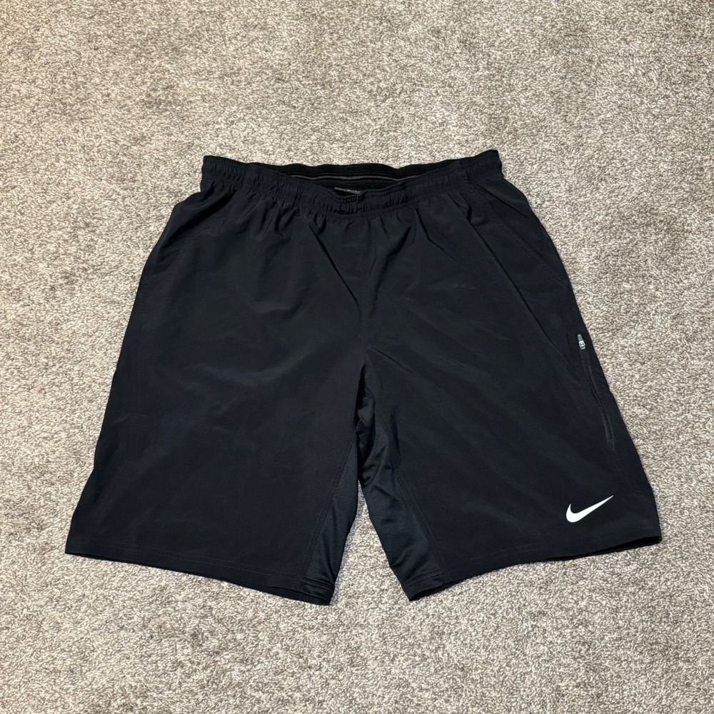 Nike Dri-FIT Mens Black Training Shorts XL Zipper Pocket Athletic Gym Running
